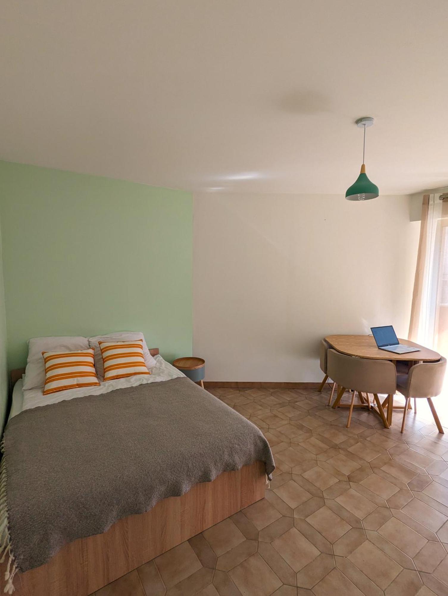 Studio In Menton Near Sea And City Centre Eksteriør bilde